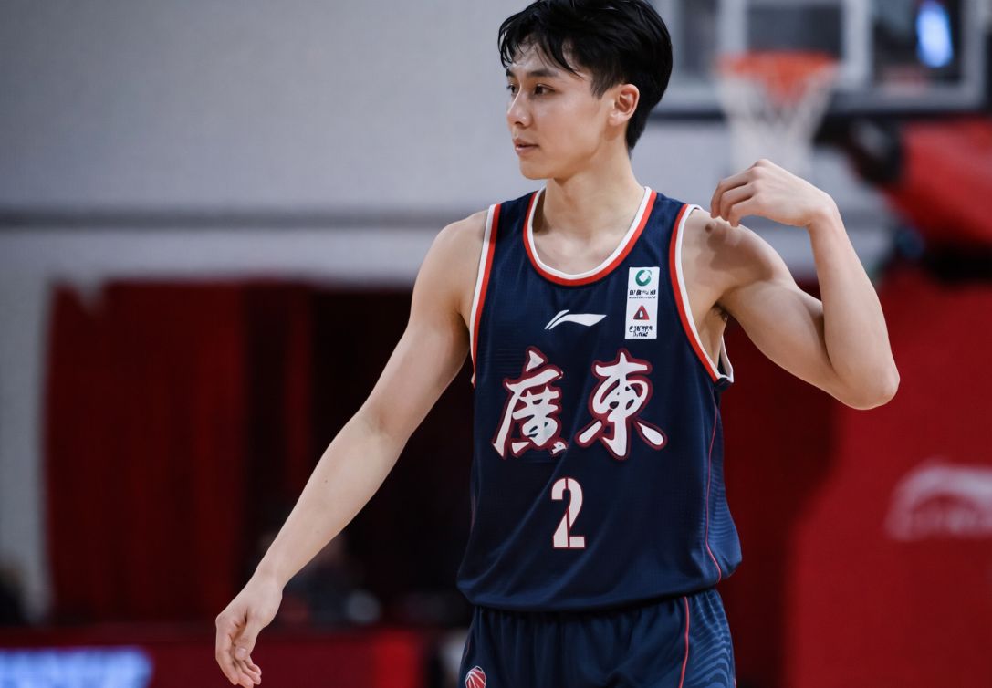 广东男篮锋线补强迎曙光，20岁新星段瑞骐或成关键拼图